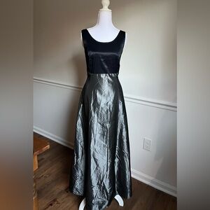 80s Vintage Black Custom-Made Gown | Low Back | Detachable Bow Detail